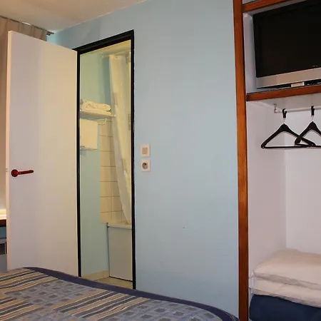Climotel Hotel 2*